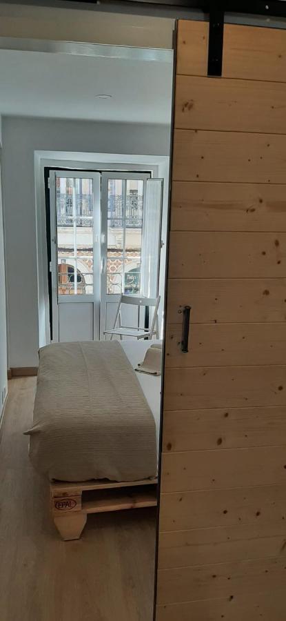 Lisboa Bridge Spot Apartment Bagian luar foto