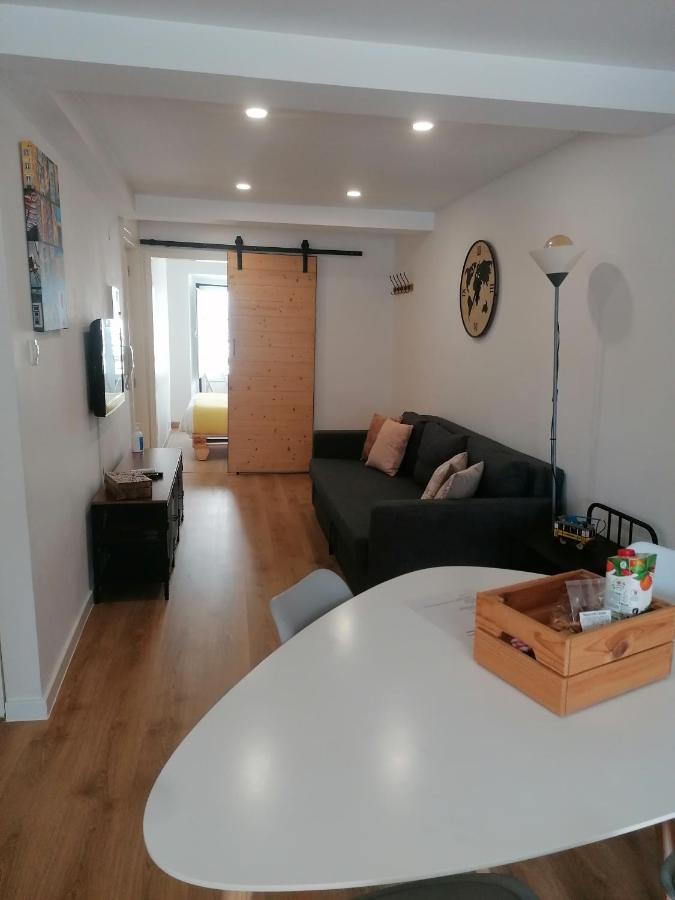 Lisboa Bridge Spot Apartment Bagian luar foto